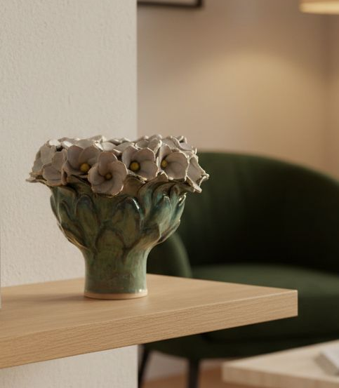 Lille vase med blomsterkrans