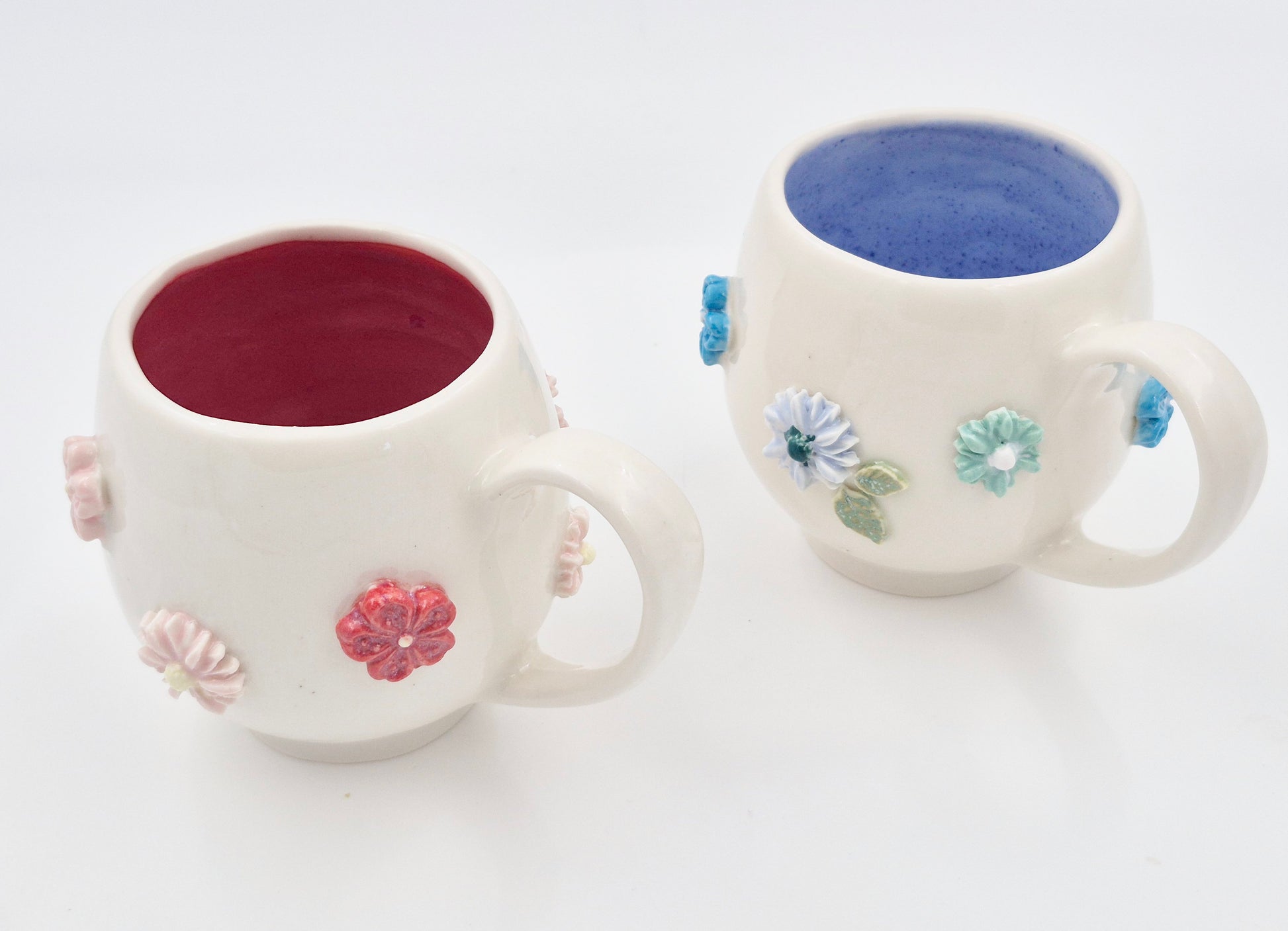 Blomsterkrus i porcelænsler (højde 9 cm, 2,5 dl)