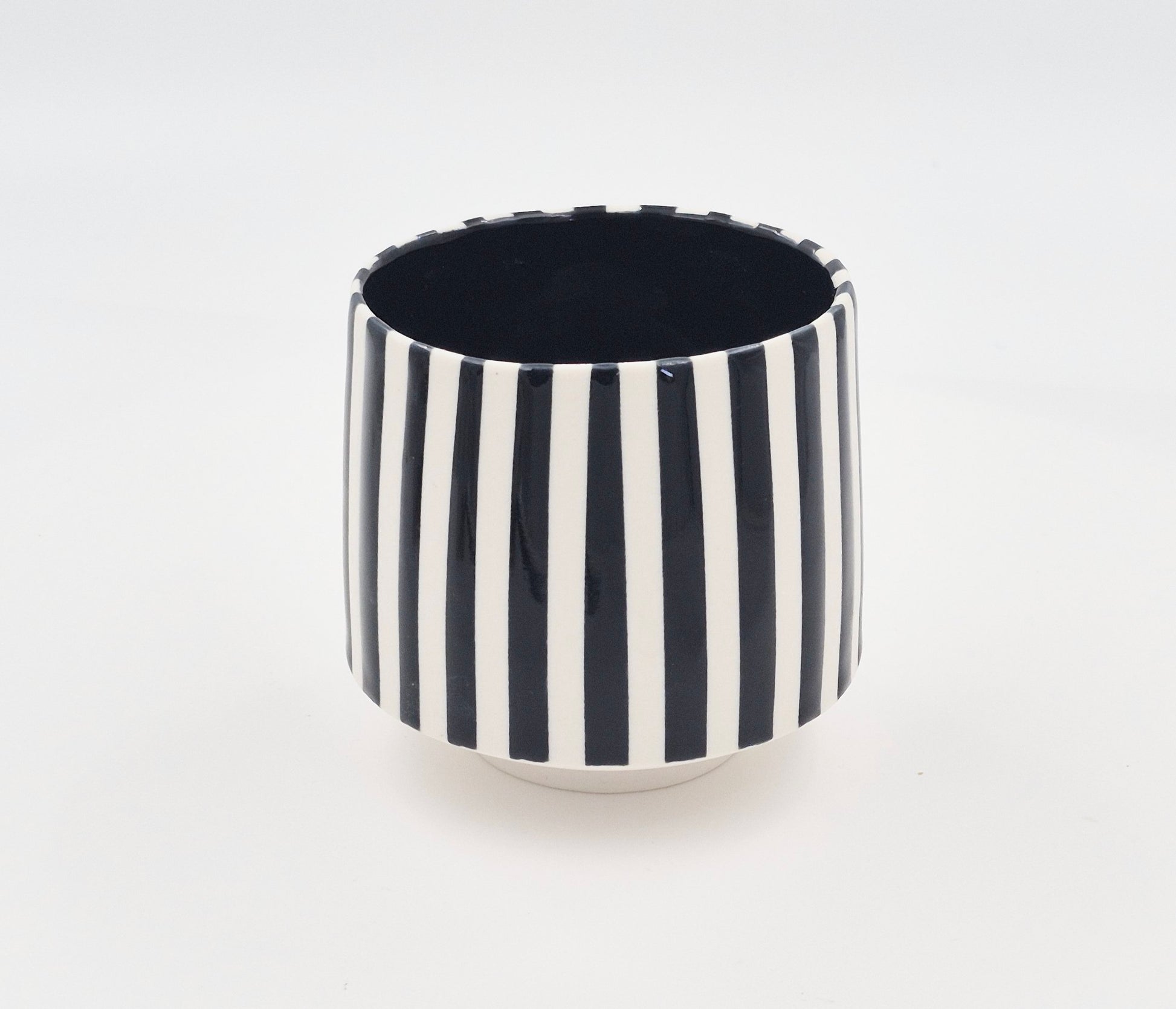 Porcelænskop med Striber (2,5 dl, Højde 8 cm)