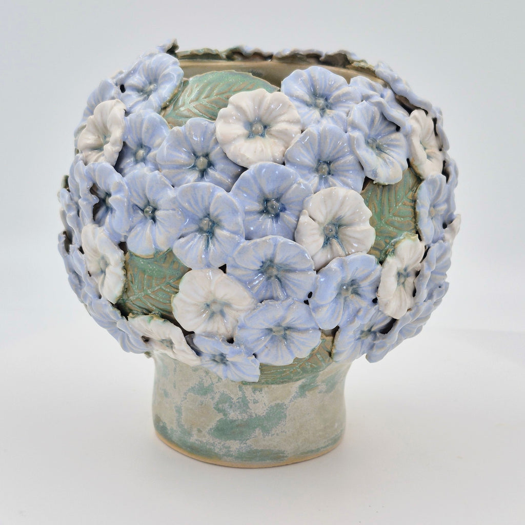 Blomstereng vase i stentøj