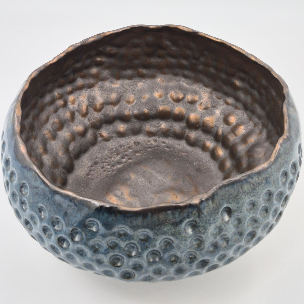 Stor håndlavet stentøjsskål / fad