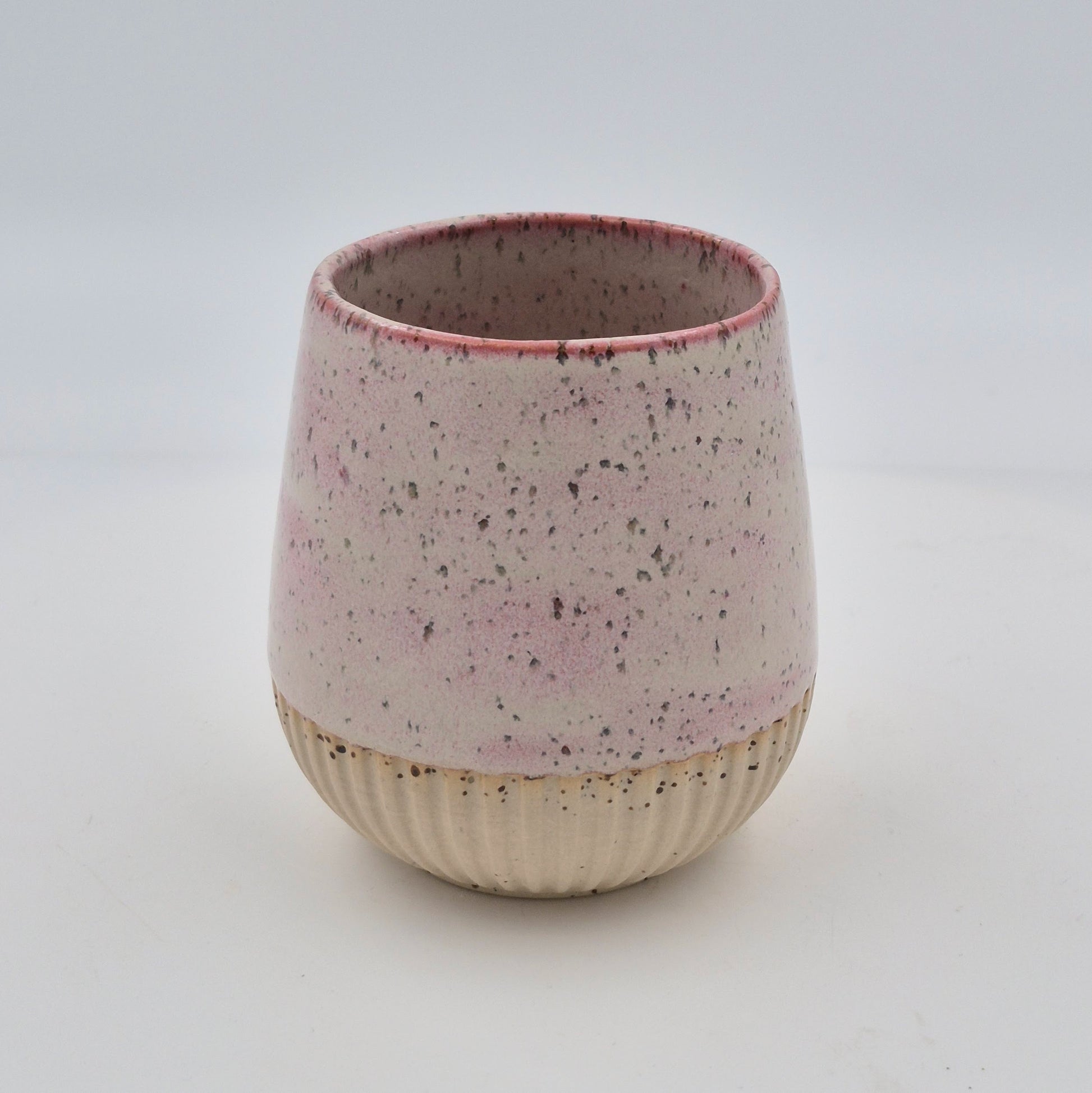 Porcelain Cup with Stripes (2.5 dl, Height 8 cm)