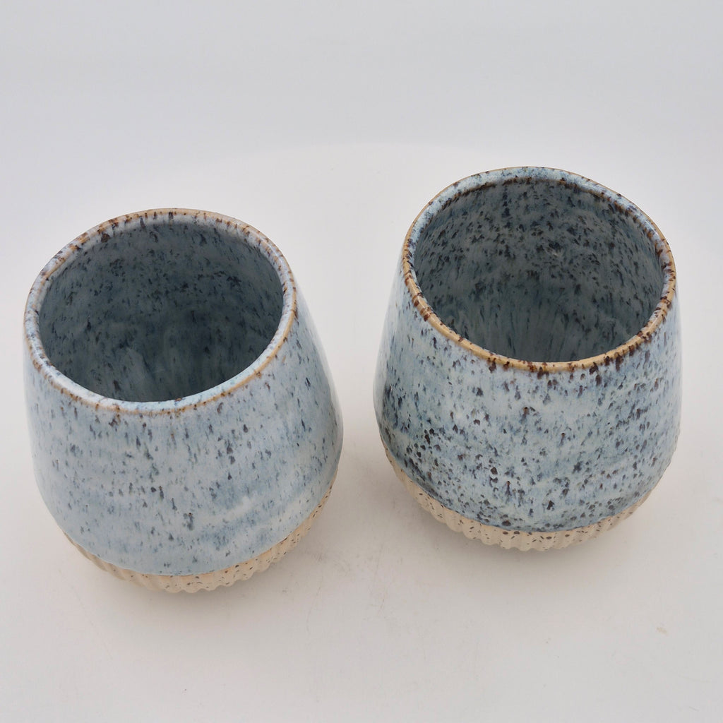 Porcelain Cup with Stripes (2.5 dl, Height 8 cm)